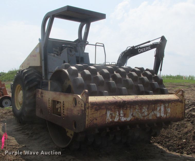 image for item DA8326 1998 Bomag BW213PDH-3 single drum vibratory roller