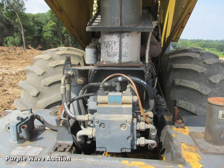 image for item DA8326 1998 Bomag BW213PDH-3 single drum vibratory roller