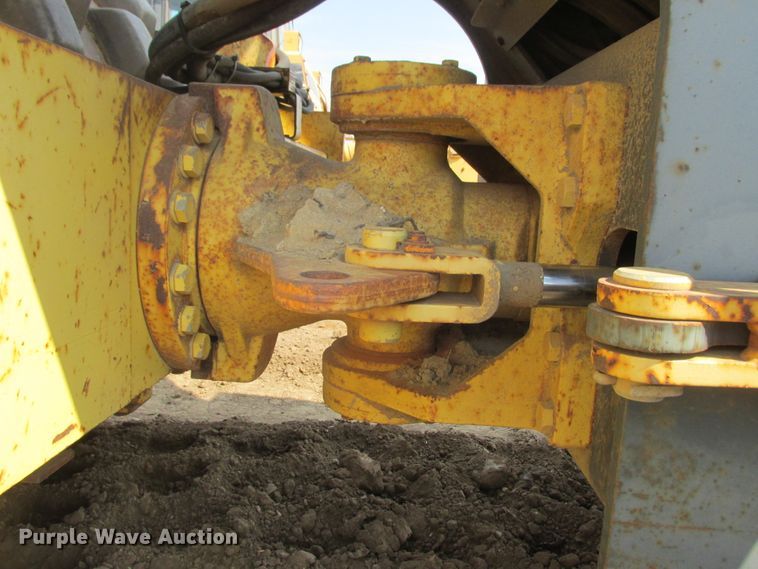 image for item DA8326 1998 Bomag BW213PDH-3 single drum vibratory roller