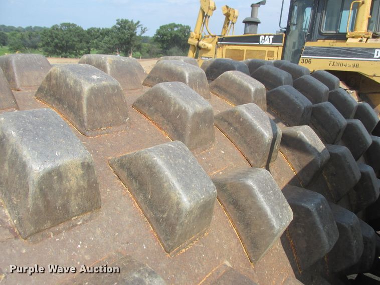 image for item DA8326 1998 Bomag BW213PDH-3 single drum vibratory roller