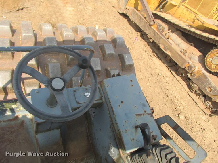 image for item DA8326 1998 Bomag BW213PDH-3 single drum vibratory roller