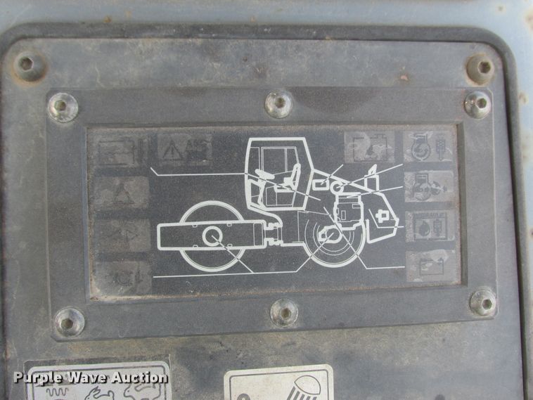 image for item DA8326 1998 Bomag BW213PDH-3 single drum vibratory roller