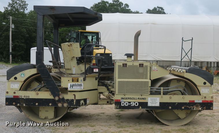 image for item DB10219 1998 Ingersoll Rand DD-90 double drum vibratory roller