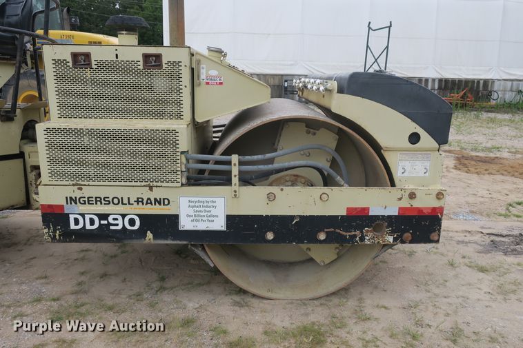 image for item DB10219 1998 Ingersoll Rand DD-90 double drum vibratory roller
