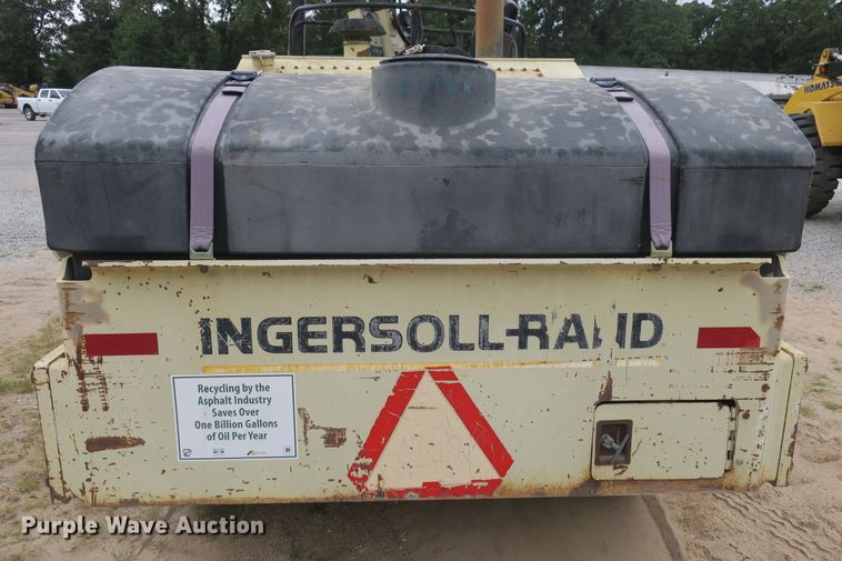 image for item DB10219 1998 Ingersoll Rand DD-90 double drum vibratory roller