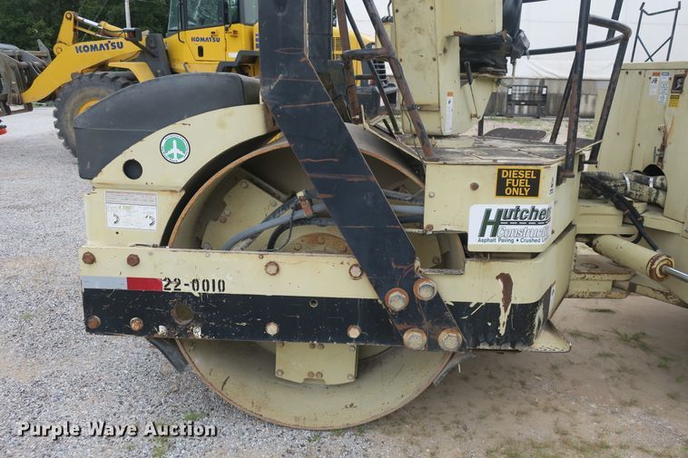 image for item DB10219 1998 Ingersoll Rand DD-90 double drum vibratory roller