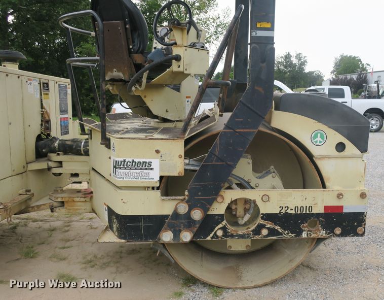 image for item DB10219 1998 Ingersoll Rand DD-90 double drum vibratory roller