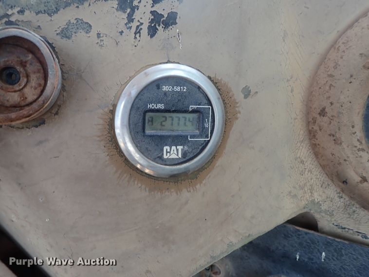 image for item DC1402 1979 Caterpillar 613B water wagon