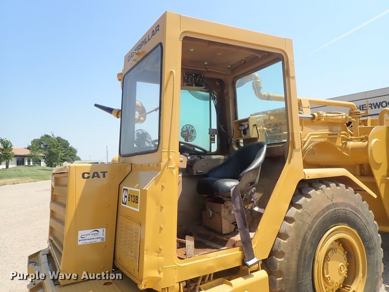 image for item DC1402 1979 Caterpillar 613B water wagon