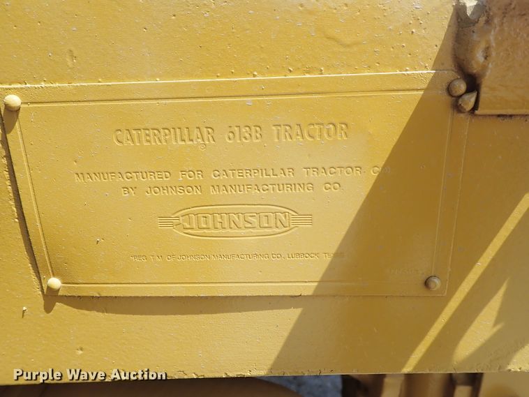 image for item DC1402 1979 Caterpillar 613B water wagon