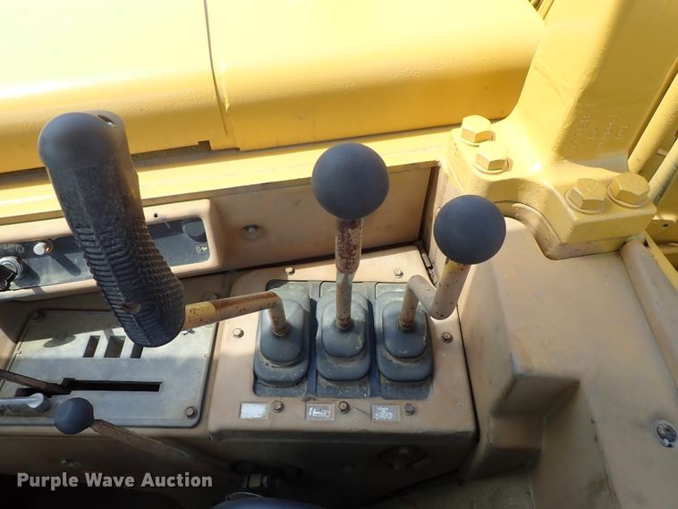 image for item DC1403 1990 Caterpillar 631E Series II conventional scraper