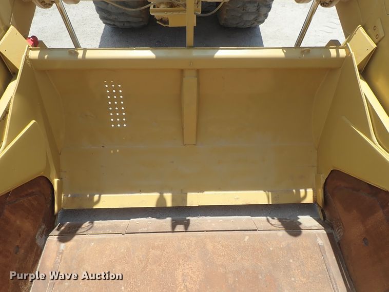 image for item DC1403 1990 Caterpillar 631E Series II conventional scraper