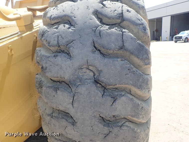 image for item DC1403 1990 Caterpillar 631E Series II conventional scraper