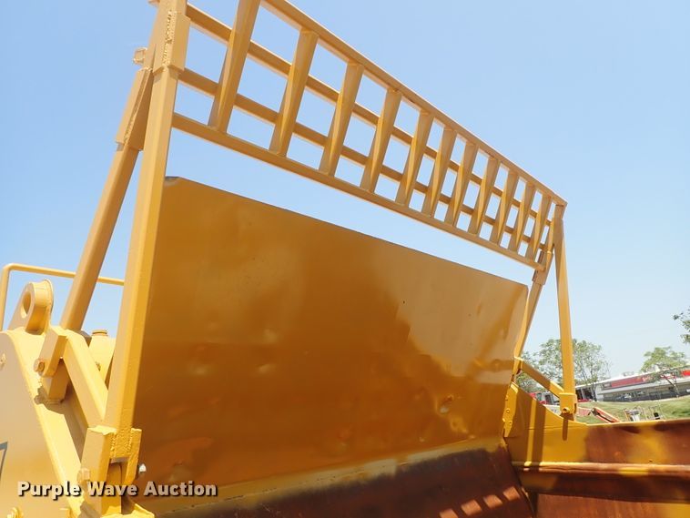 image for item DC1403 1990 Caterpillar 631E Series II conventional scraper