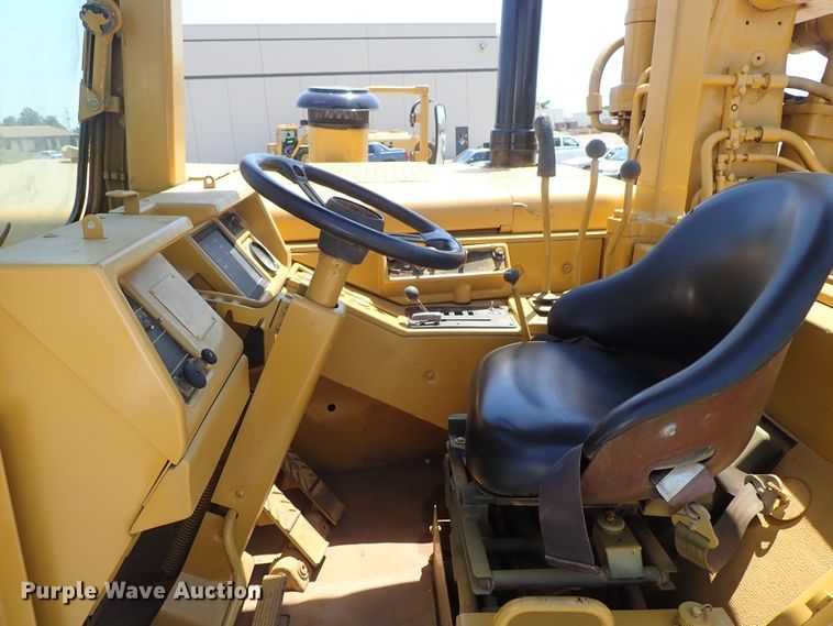 image for item DC1404 1990 Caterpillar 631E Series II conventional scraper