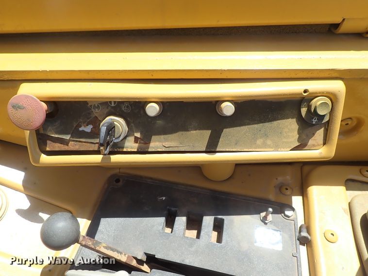 image for item DC1404 1990 Caterpillar 631E Series II conventional scraper