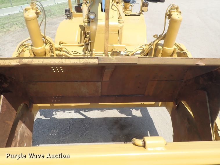 image for item DC1404 1990 Caterpillar 631E Series II conventional scraper