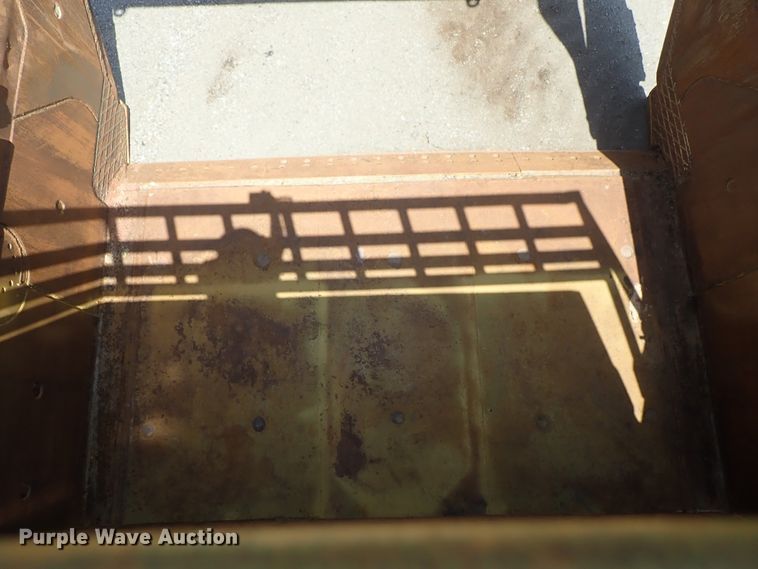 image for item DC1404 1990 Caterpillar 631E Series II conventional scraper