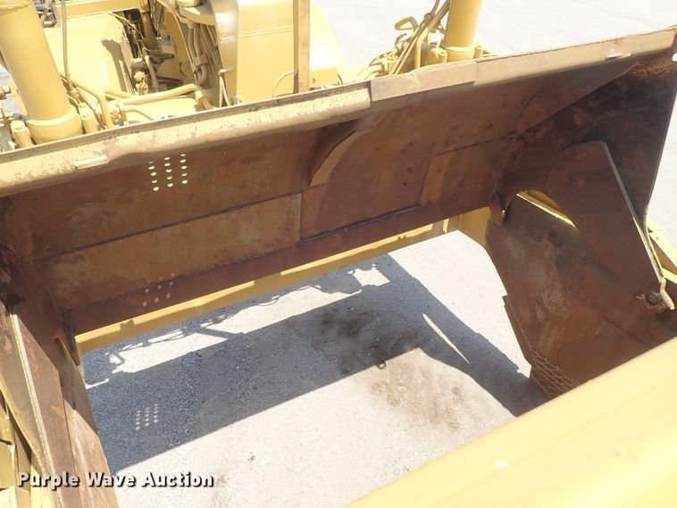 image for item DC1404 1990 Caterpillar 631E Series II conventional scraper