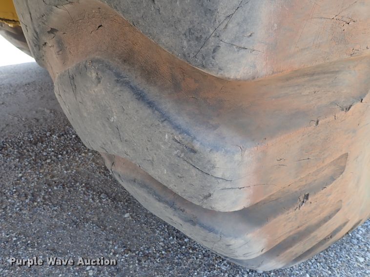 image for item DC1404 1990 Caterpillar 631E Series II conventional scraper