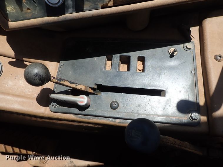 image for item DC1405 1989 Caterpillar 631E Series II conventional scraper