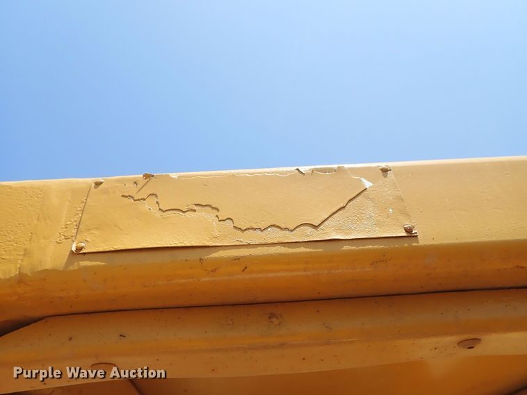 image for item DC1405 1989 Caterpillar 631E Series II conventional scraper