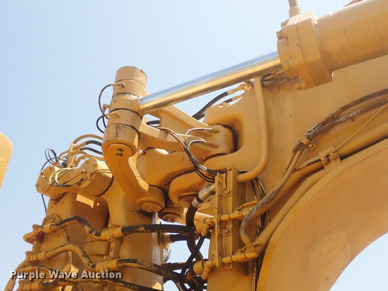 image for item DC1405 1989 Caterpillar 631E Series II conventional scraper