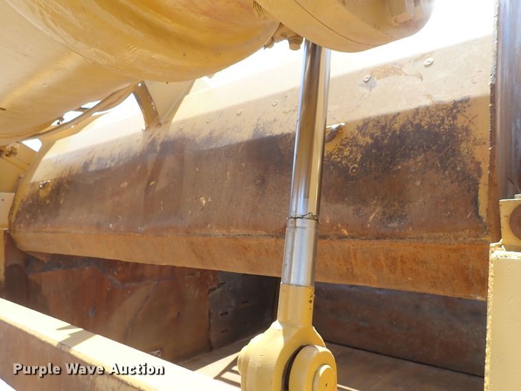 image for item DC1405 1989 Caterpillar 631E Series II conventional scraper