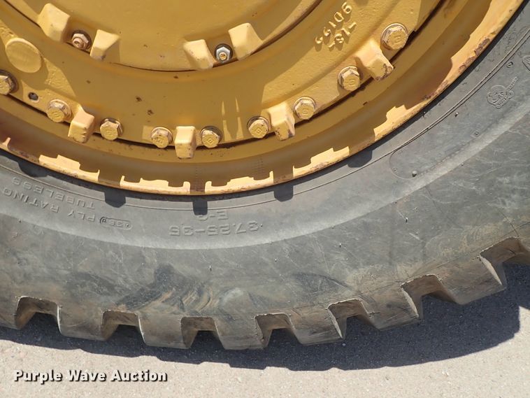 image for item DC1405 1989 Caterpillar 631E Series II conventional scraper