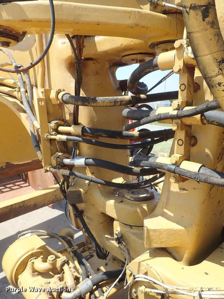 image for item DC1406 1988 Caterpillar 631E Series II conventional scraper