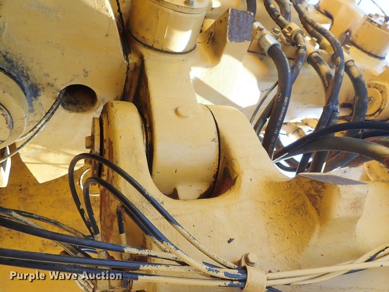 image for item DC1406 1988 Caterpillar 631E Series II conventional scraper