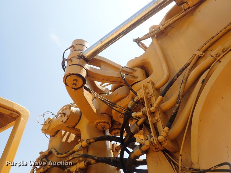 image for item DC1406 1988 Caterpillar 631E Series II conventional scraper