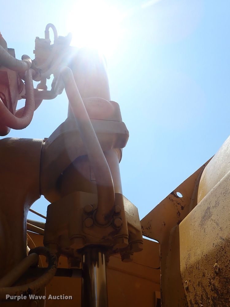 image for item DC1406 1988 Caterpillar 631E Series II conventional scraper