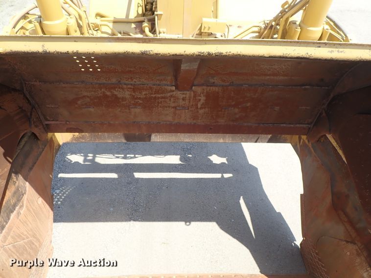image for item DC1406 1988 Caterpillar 631E Series II conventional scraper