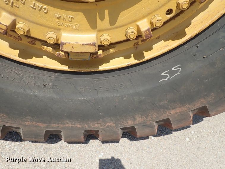 image for item DC1406 1988 Caterpillar 631E Series II conventional scraper