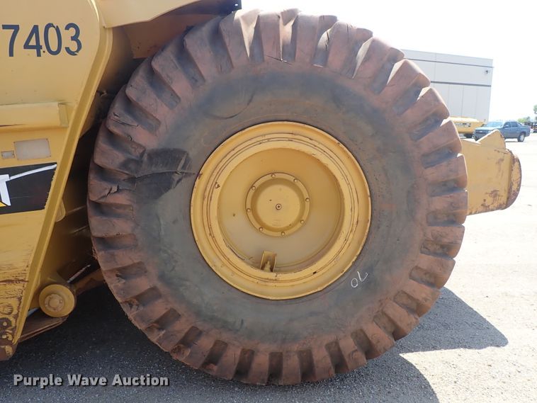 image for item DC1406 1988 Caterpillar 631E Series II conventional scraper