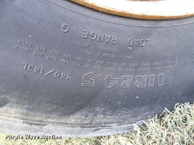 image for item DC5062 1999 Mack vacuum truck