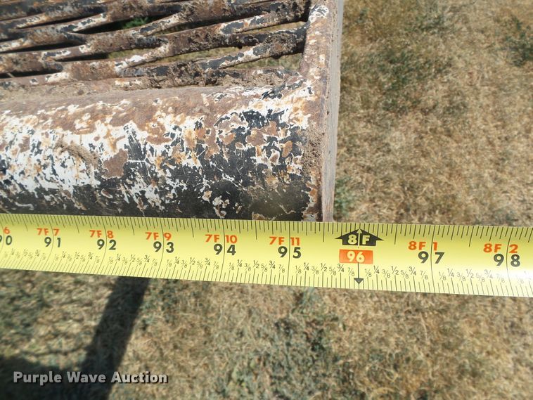 image for item DC5062 1999 Mack vacuum truck