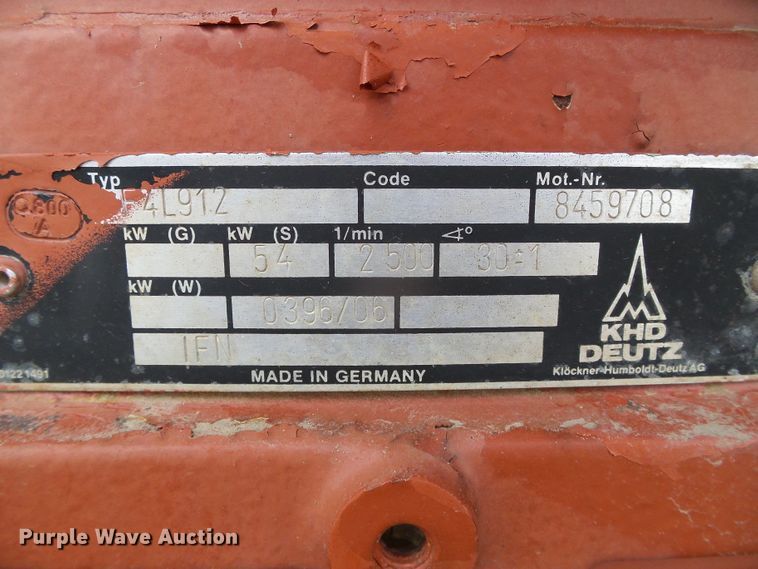 image for item DC5068 1996 Ditch Witch 7610 trencher