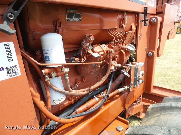 image for item DC5068 1996 Ditch Witch 7610 trencher