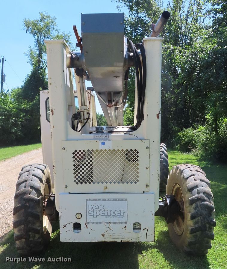 image for item DD6347 2000 Terex SS-842 telehandler
