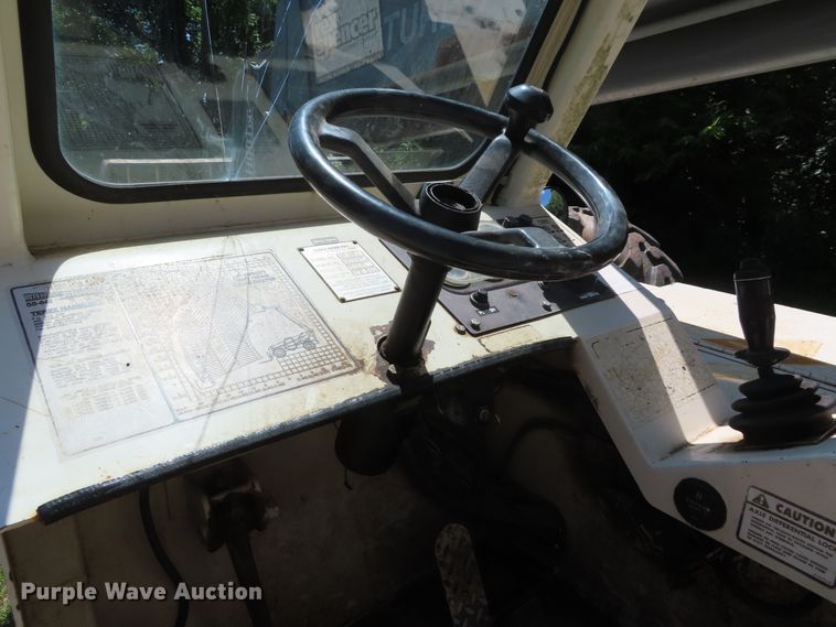 image for item DD6347 2000 Terex SS-842 telehandler