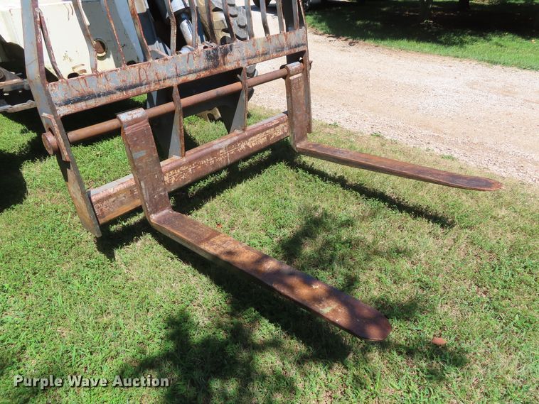 image for item DD6347 2000 Terex SS-842 telehandler