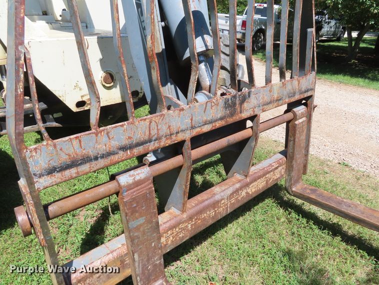 image for item DD6347 2000 Terex SS-842 telehandler