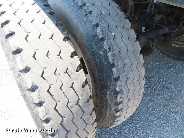 image for item DD6369 2017 Ranco 20-26-QF end dump trailer