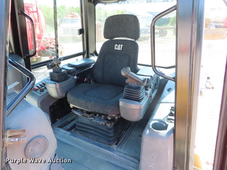 image for item DD6371 2008 Caterpillar D5K XL dozer