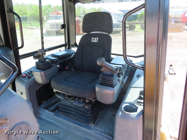 image for item DD6371 2008 Caterpillar D5K XL dozer