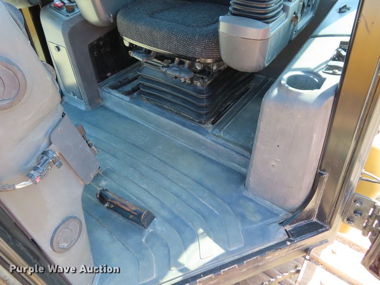 image for item DD6371 2008 Caterpillar D5K XL dozer