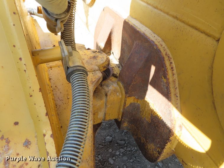 image for item DD6371 2008 Caterpillar D5K XL dozer