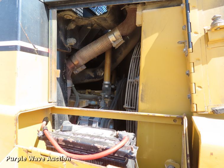 image for item DD6372 2003 Caterpillar 963C track loader